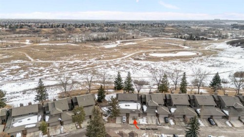 825-860 Midridge Drive Se, Calgary, AB - Outdoor With View