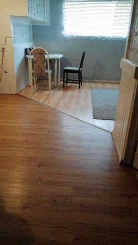 649 Pineland Road Ne, Calgary, AB - Indoor Photo Showing Other Room