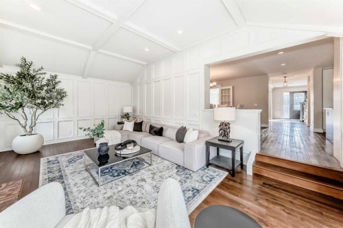 36 Stradbrooke Way Sw, Calgary, AB - Indoor Photo Showing Living Room