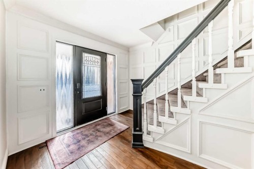 36 Stradbrooke Way Sw, Calgary, AB - Indoor Photo Showing Other Room