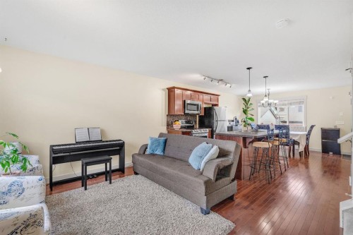 301 Skyview Ranch Drive Ne, Calgary, AB - Indoor Photo Showing Living Room