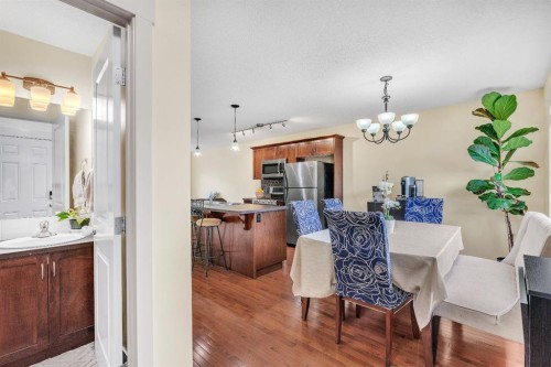 301 Skyview Ranch Drive Ne, Calgary, AB - Indoor Photo Showing Dining Room