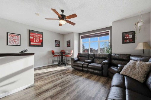 307 Valley Crest Court Nw, Calgary, AB - Indoor Photo Showing Living Room