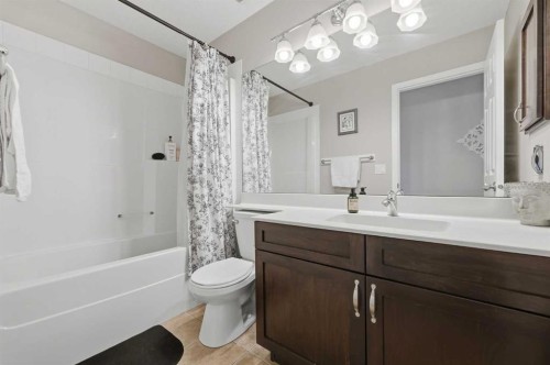307 Valley Crest Court Nw, Calgary, AB - Indoor Photo Showing Bathroom