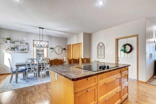 201 Aspen Way, Vulcan, AB 