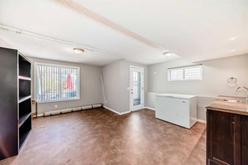 26 Copperfield View Se, Calgary, AB - Indoor Photo Showing Other Room
