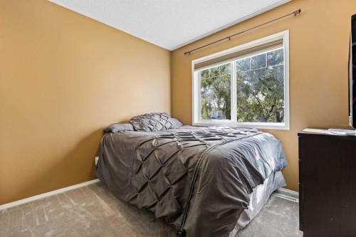 180 Copperfield Rise Se, Calgary, AB - Indoor Photo Showing Bedroom
