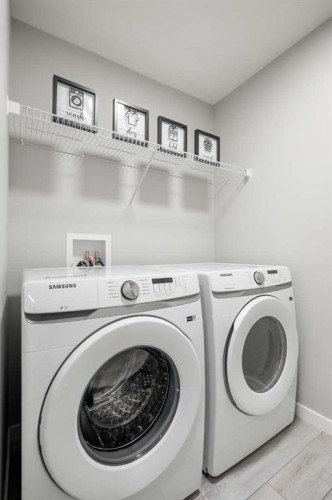 237 Walgrove Boulevard Se, Calgary, AB - Indoor Photo Showing Laundry Room