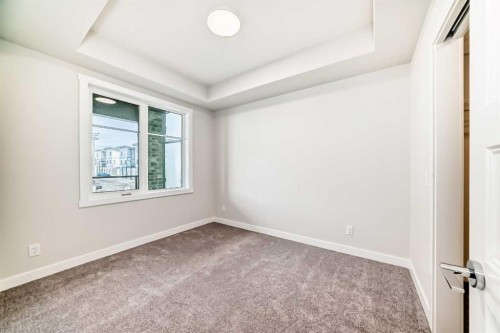 2209-2117 81 Street Sw, Calgary, AB - Indoor Photo Showing Other Room