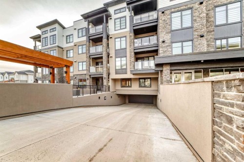 2209-2117 81 Street Sw, Calgary, AB - Outdoor With Balcony With Facade