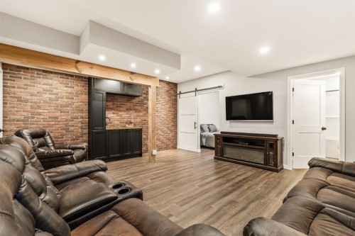 63 Seton Gardens Se, Calgary, AB - Indoor