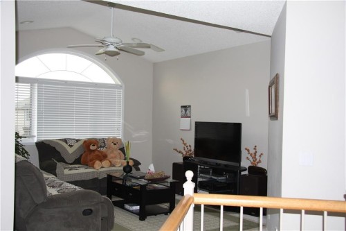 805 Panorama Hills Drive Nw, Calgary, AB - Indoor