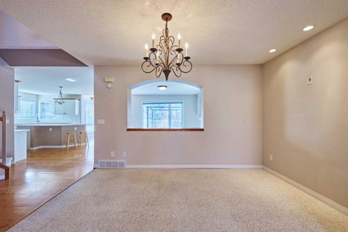 805 Panorama Hills Drive Nw, Calgary, AB - Indoor Photo Showing Other Room