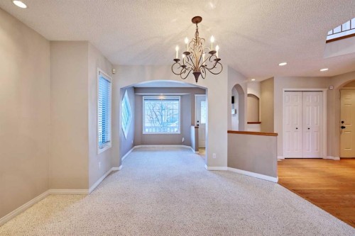 805 Panorama Hills Drive Nw, Calgary, AB - Indoor Photo Showing Other Room