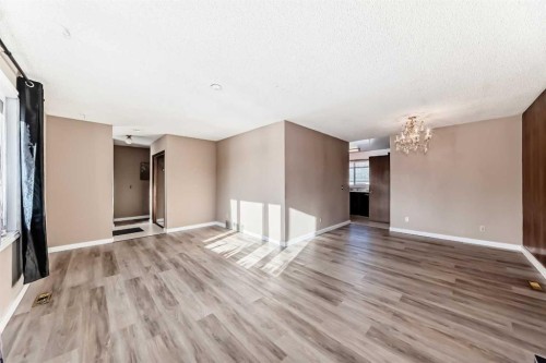 5439 Dalrymple Crescent Nw, Calgary, AB - Indoor