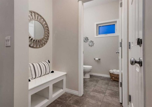 63 Panton Way Nw, Calgary, AB - Indoor Photo Showing Bathroom