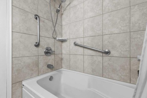 78 Templeson Crescent Ne, Calgary, AB - Indoor Photo Showing Bathroom