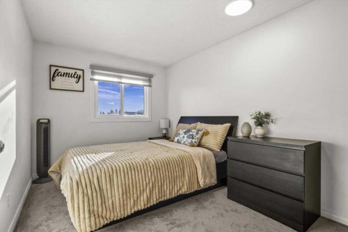 78 Templeson Crescent Ne, Calgary, AB - Indoor Photo Showing Bedroom