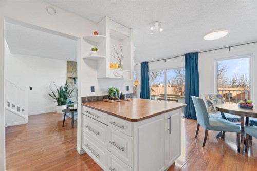 164 Beddington Circle Ne, Calgary, AB - Indoor Photo Showing Dining Room