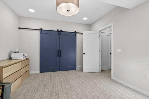 35 Wolf Hollow Park Se, Calgary, AB - Indoor