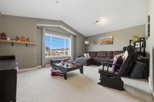 291 Springmere Link Sw, Chestermere, AB - Indoor Photo Showing Living Room