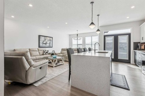 123 Mitchell Way Nw, Calgary, AB - Indoor