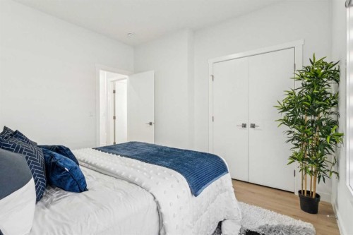 205-95 Saddlecrest Circle Ne, Calgary, AB - Indoor Photo Showing Bedroom