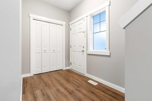 327 Panamount Point Nw, Calgary, AB - Indoor Photo Showing Other Room