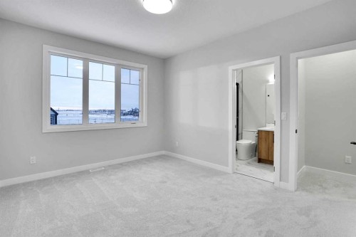 335 Muirfield Crescent, Lyalta, AB - Indoor Photo Showing Other Room