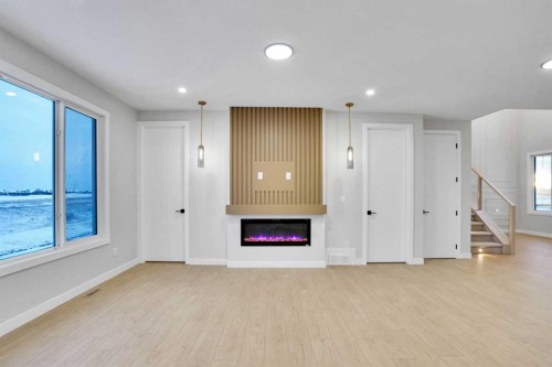 335 Muirfield Crescent, Lyalta, AB - Indoor Photo Showing Other Room