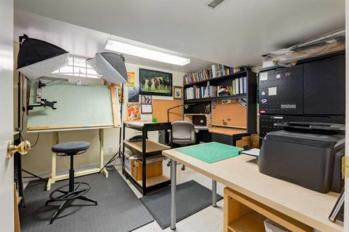 55 Heston Street Nw, Calgary, AB - Indoor