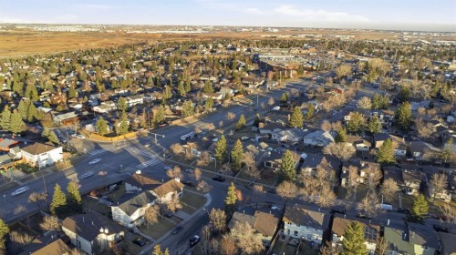 8426 Berkley Road Nw, Calgary, AB - Outdoor With View
