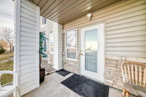 3129-6818 Pinecliff Grove Ne, Calgary, AB - Outdoor With Exterior