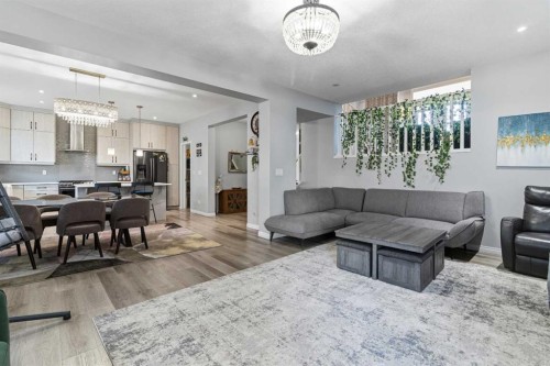 237 Windrow Crescent Sw, Airdrie, AB - Indoor