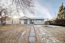 4703 35 Avenue Sw, Calgary, AB  - Outdoor 