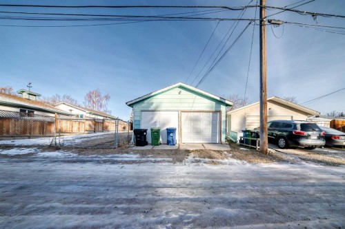 4703 35 Avenue Sw, Calgary, AB - Outdoor