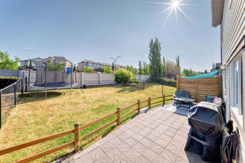 65 Sunset Heights, Cochrane, AB - Outdoor