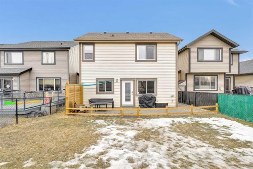 65 Sunset Heights, Cochrane, AB - Outdoor