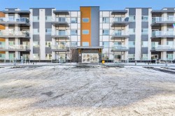322-360 Harvest Hills Way NE Calgary, AB T3K 2S1