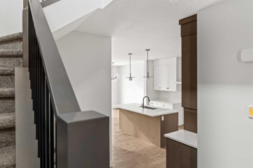 219 Silver Spruce Grove Sw, Calgary, AB 