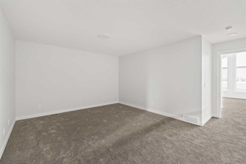 219 Silver Spruce Grove Sw, Calgary, AB 