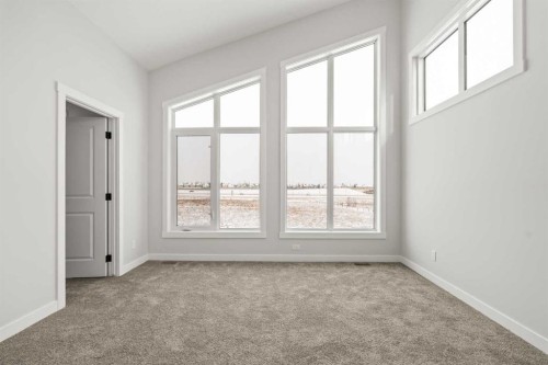 219 Silver Spruce Grove Sw, Calgary, AB 