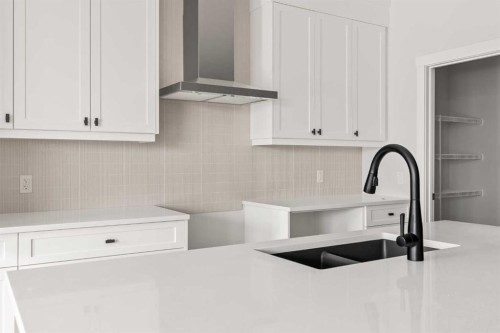 219 Silver Spruce Grove Sw, Calgary, AB 