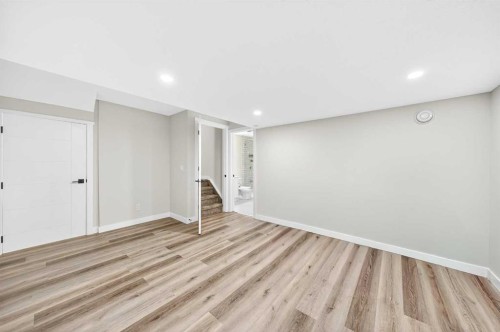 21 Panamount Street Nw, Calgary, AB - Indoor