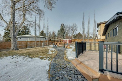1507 Cayuga Drive Nw, Calgary, AB - Outdoor