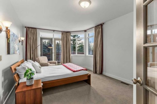 965 Lawrence Grassi Ridge, Canmore, AB - Indoor Photo Showing Bedroom