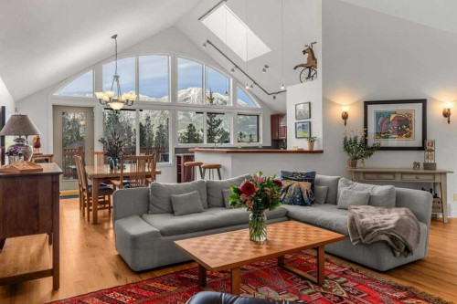 965 Lawrence Grassi Ridge, Canmore, AB - Indoor Photo Showing Living Room