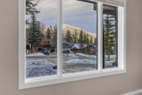 965 Lawrence Grassi Ridge, Canmore, AB - Indoor Photo Showing Other Room