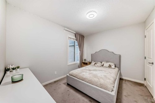 54 Seton Manor Se, Calgary, AB 