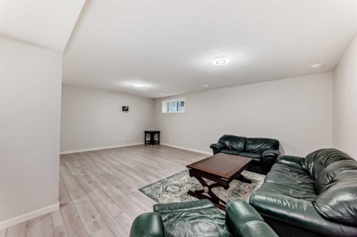 54 Seton Manor Se, Calgary, AB 